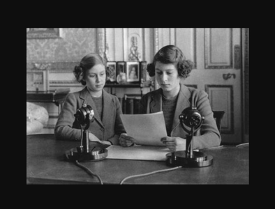 Un documentar despre experienţele reginei Elizabeth II din timpul celui de-al Doilea Război Mondial, în pregătire