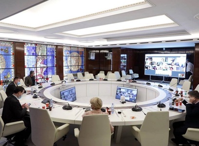 Prim-ministrul Orban: Va fi analizată reluarea spectacolelor în aer liber. Susţin un plan de sprijinire a sectorului cultural