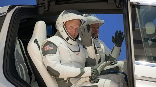 Lansare NASA SpaceX - Doi astronauţi vor porni miercuri, în prima misiune de pe teritoriu american în 9 ani, spre Staţia Spaţială Internaţională