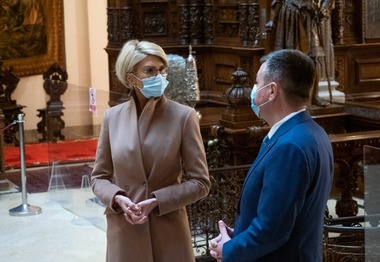 Muzeul Peleş, redeschis. Raluca Turcan: Poate fi un magnet pentru tot ce înseamnă revenirea la viaţa culturală obişnuită a României

