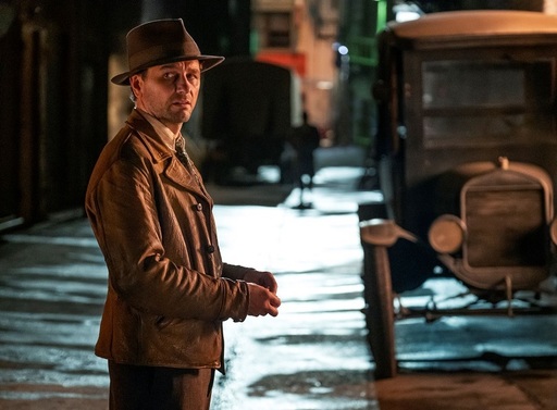 Serialul „Perry Mason”, cu Matthew Rhys în rolul principal, lansat pe HBO şi HBO GO