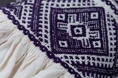 Ziua Universală a Iei - Expoziţii, concerte, „cea mai frumoasă cămaşă populară” şi dezbateri