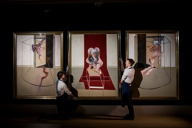 Un triptic de Francis Bacon, vândut pentru 84,6 milioane de dolari la licitaţii fără public organizate de Sotheby's
