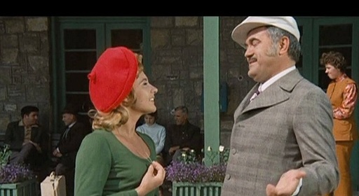 Filmul "Astă seară dansăm în familie", cu Vasilica Tastaman şi Dem Rădulescu, la TVR 1