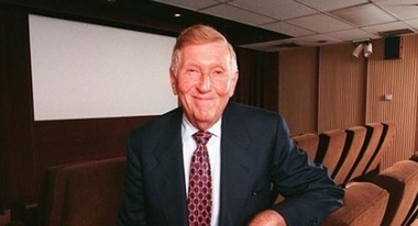 Magnatul media american Sumner Redstone a murit la vârsta de 97 de ani
