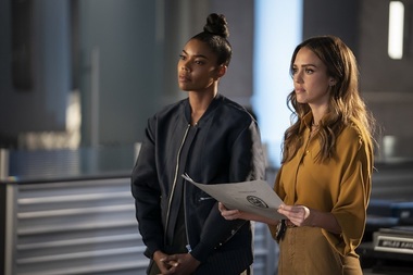 Sezonul doi al serialului "Detectivele din L.A.", cu Jessica Alba şi Gabrielle Union, revine din septembrie la AXN