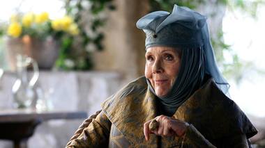 Diana Rigg, cunoscută pentru rolurile din teatru şi din serialele „The Avengers” şi „Game of Thrones”, a murit
