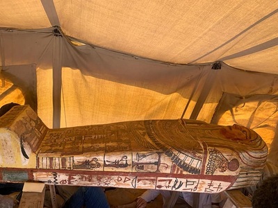Paisprezece noi sarcofage egiptene de 2.500 de ani au fost descoperite la Saqqara - FOTO