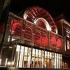 Royal Opera House vinde la licitaţie, din cauza crizei, un tablou pictat de David Hockney