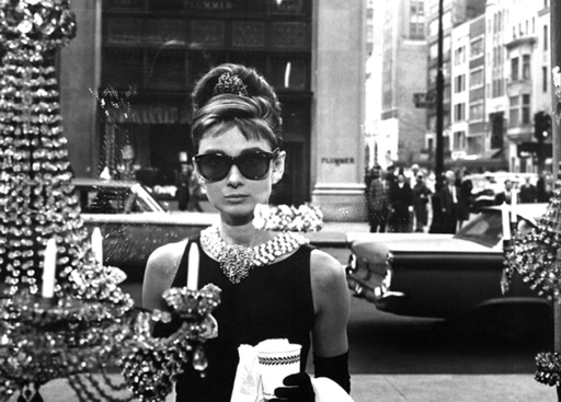 Drepturile asupra „Breakfast at Tiffany's”, subiectul unui proces intentat companiei Paramount Pictures
