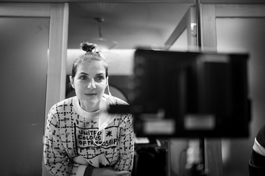 Filmul „Care dintre noi?”, viziunea lui Chris Simion-Mercurian despre cancer, cu Maia Morgenstern şi Marius Manole, difuzat online şi în secţii de oncologie