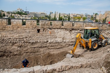 Arheologii israelieni au descoperit pe Platoul Golan o fortăreaţă din vremea regelui David 