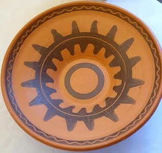 Obiecte din ceramică de Maramureş, cadouri de Ziua Naţională pentru oficiali francezi

