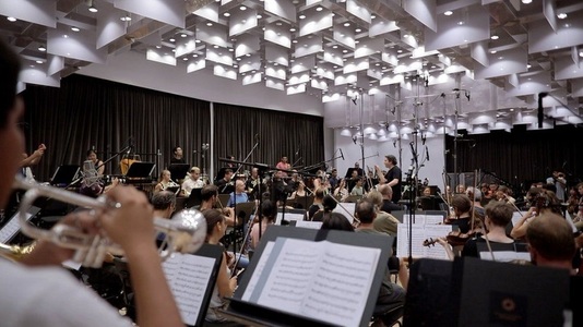 „Symphony”, film în realitate virtuală lansat de dirijorul Gustavo Dudamel, turneu de zece ani