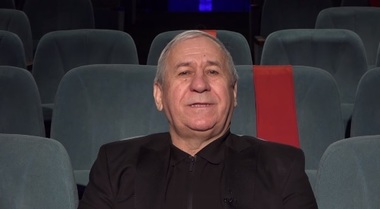 Teatrul de Comedie împlineşte 60 de ani de existenţă. George Mihăiţă: Avem nevoie, mai mult ca oricând, de zâmbet. Aşteptăm ziua în care să vă spunem iar "Bine aţi venit în casa noastră!" - VIDEO