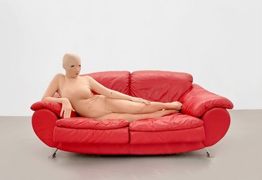 Expoziţia „Draw me like one of your French girls...”, de Ioana Sisea, deschisă la MNŢR