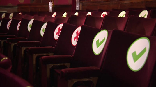 Andrew Lloyd Webber şi alte personalităţi din teatru şi muzică dau în judecată Guvernul britanic pentru a dezvălui rezultatele evenimentelor-test