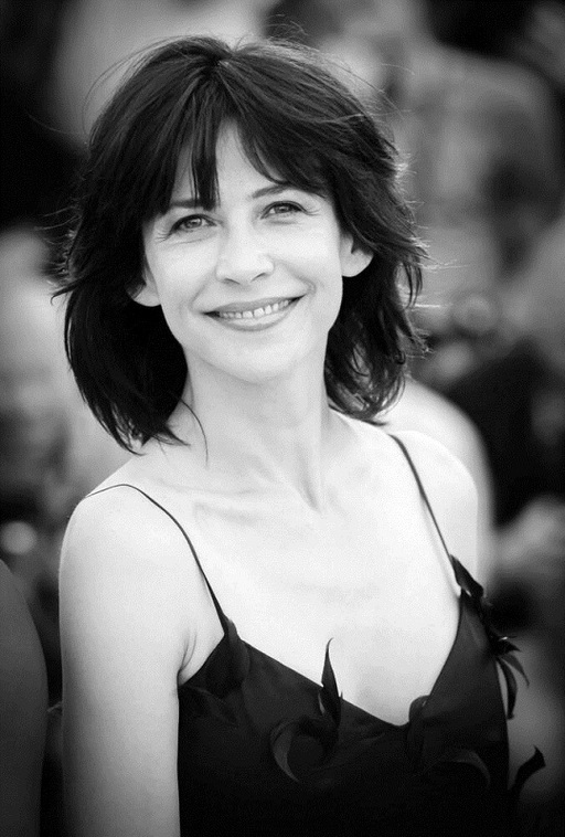 Sophie Marceau va apărea în curând într-o comedie pentru Amazon Prime Video, "I Love America"