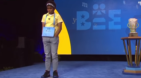 O adolescentă afro-americană a făcut istorie la concursul naţional american de silabisire - VIDEO