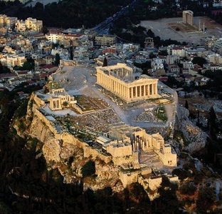 Atena - Monumentul Acropole a fost închis pentru turişti din cauza "celei mai grave canicule din 1987"