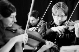Muzica Secolului XXI la Festivalul „Enescu” 2021 - Orchestra de Cameră Dogma, dirijată de Mikhail Gurewitsch