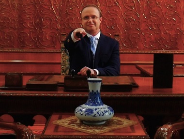 Sitcomul „Secretele preşedintelui”, din 1 octombrie la Prima TV