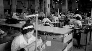 "APACA - fabrica destin", primul episod din seria documentară "Adevăruri despre trecut" la TVR 1