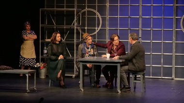 „Omul cu mârţoaga” şi „4 femei la poliţie!”, în programul lunii de la Teatrul „George Ciprian” din Buzău