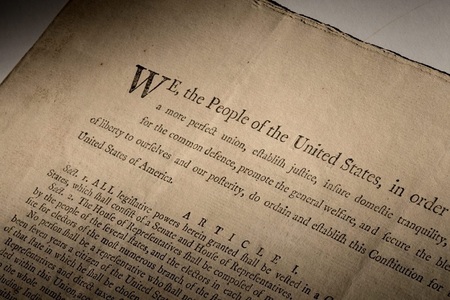 Un exemplar rar al Constituţiei americane a devenit unul dintre cele mai scumpe documente istorice vândute vreodată