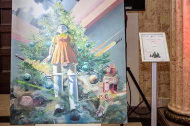 Brazi cu ornamente din fotografii, în formă de cravată sau din materiale reciclate, creaţi pentru marea licitaţie a Festivalului Brazilor de Crăciun - FOTO
