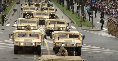 De 1 Decembrie, la TVR: Ceremonii militare, transmise de la Arcul de Triumf şi de la Alba-Iulia, spectacol „Noi suntem români!” de la Sibiu, documentare în premieră