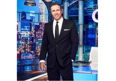 CNN l-a concediat pe Chris Cuomo pentru că l-a ajutat pe fratele lui, fostul guvernator al statului New York, în cazul acuzaţiilor de hărţuire sexuală