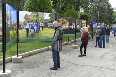 O jurnalistă, prima directoare din istoria Târgului de Carte de la Madrid