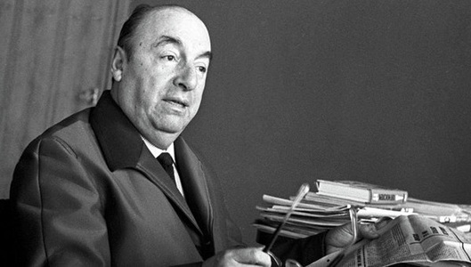 Scriitorul Pablo Neruda, laureat cu Nobel, a fost pe punctul de a pierde premiul din cauza odelor aduse lui Stalin