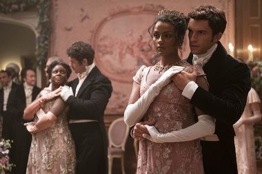 Primele fotografii din noul sezon „Bridgerton”, lansate de Netflix şi Shondaland