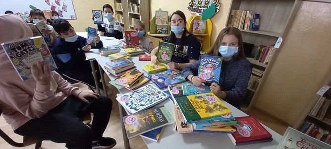 Libris a donat 7.890 de cărţi pentru 80 de şcoli, în cadrul ediţiei a treia a proiectului CarteTeca 
