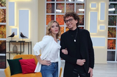 Eurovision 2022 - Anca Mazilu şi Bogdan Stănescu prezintă primul show al Selecţiei Naţionale
