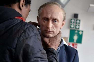 Muzeul Grévin din Paris a retras statuia din ceară a lui Vladimir Putin