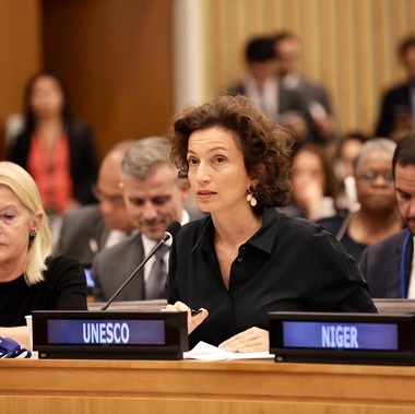 UNESCO condamnă ferm atacurile contra şcolilor din Ucraina 