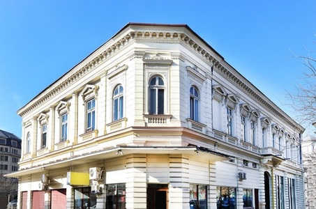 Casa lui Nicolae Dinischiotu din fostul cartier evreiesc, de vânzare la 3,7 milioane de euro