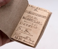O carte-miniatură de Charlotte Brontë, scoasă la vânzare în New York pentru 1,25 milioane de dolari
