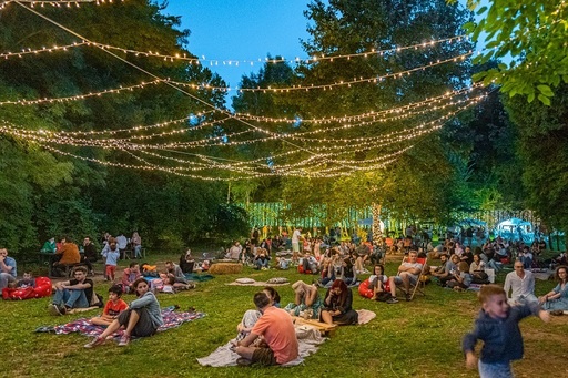 Weekend Sessions - 150 de artişti independenţi şi antreprenori locali participă la picnicurile culturale care încep din mai în Grădina Botanică 