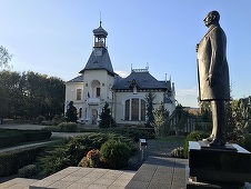 Buzău - Primăria vrea să înfiinţeze un teatru, care se va numi Teatrul Municipal „V. Maximilian” 