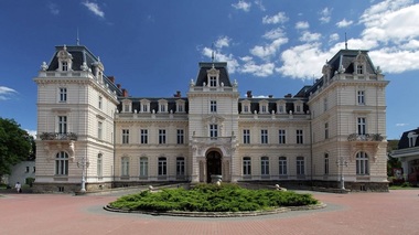 În vestul Ucrainei, muzeele sunt în defensivă
