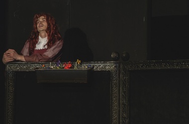 Teatrul Naţional „Radu Stanca” Sibiu oferă un spectacol cadou - „Operele lui William Shakespeare (pe scurt)”