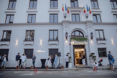 The H Gallery, nou spaţiu dedicat artei contemporane, s-a deschis pe Calea Victoriei din Bucureşti