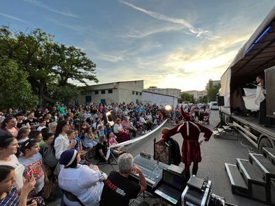Peste 40.000 de spectatori la Festivalul Internaţional Shakespeare de la Craiova - FOTO