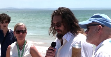 Jason Momoa, vedeta din "Aquaman", s-a angajat în Portugalia să lupte pentru conservarea oceanelor - VIDEO