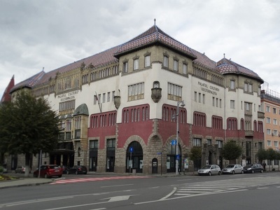 Expoziţie Art Nouveau în una dintre cele mai reprezentative clădiri ale stilului - Palatul Culturii de la Târgu Mureş - FOTO