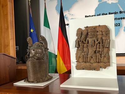 Germania va restitui Nigeriei bronzurile din Benin